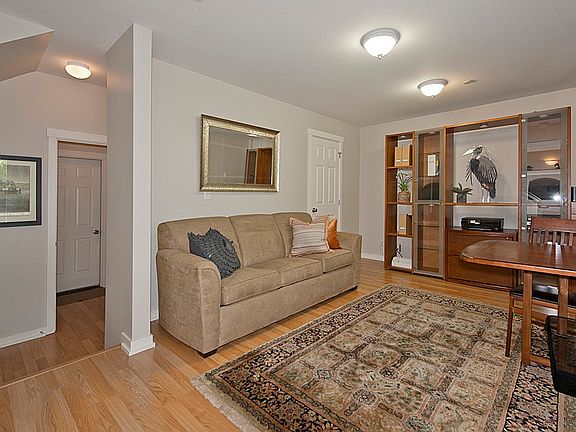 5th image of 725 Madison Ave N