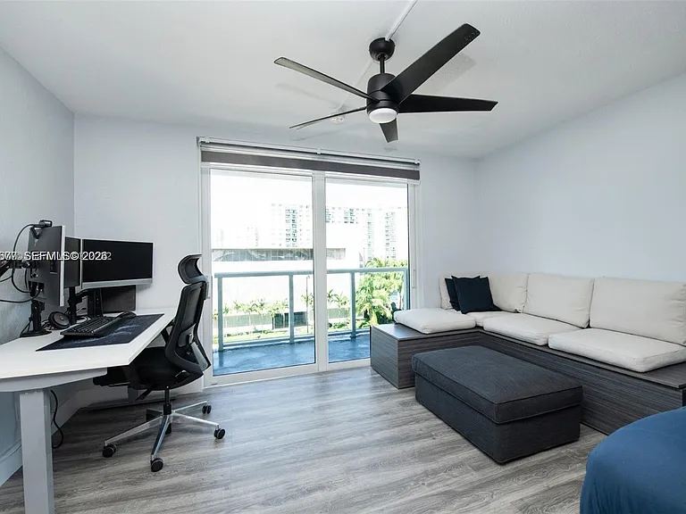 19201 Collins Ave #339 — Photo 6