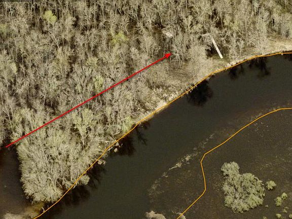 3rd image of Cemetery Rd