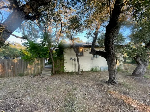 2191 Jocelyn Rd, Aransas Pass, TX 78336