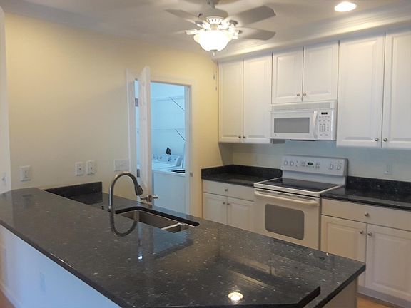5th image of 5 Woodman Way Unit 310