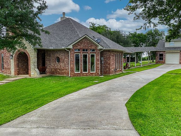 4th image of 398 J O Junge Rd