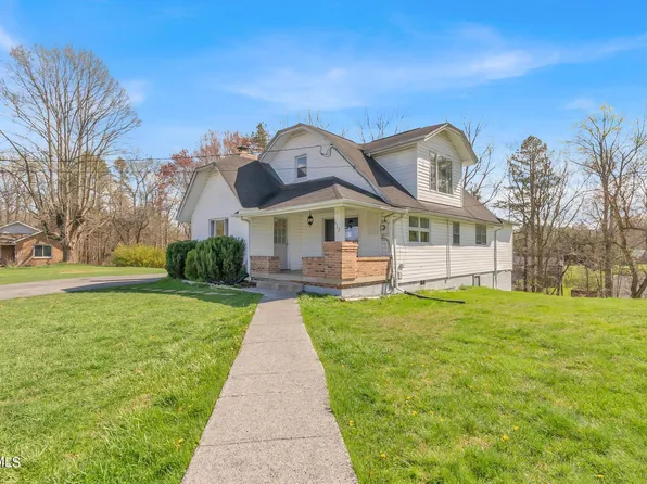 612 Hill St SE, Wise, VA 24293