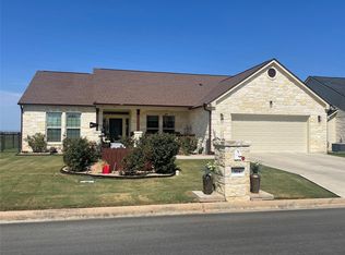 364 Firestone Dr, Meadowlakes, TX 78654