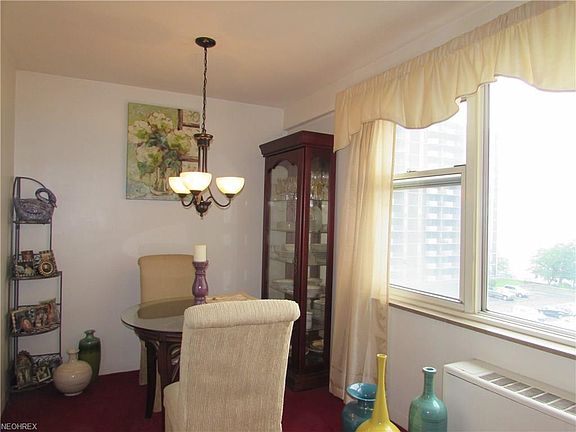 2nd image of 11850 Edgewater Dr APT 506