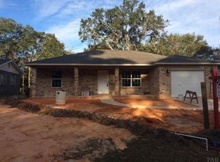 6825 Oakfield Rd, Pensacola, FL 32503