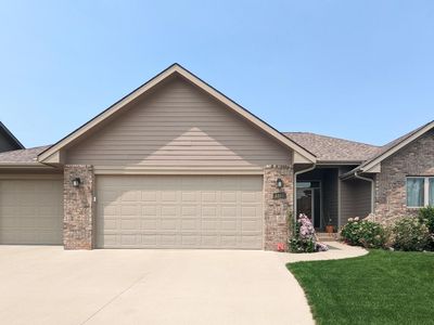 1803 West St, Yankton, SD, 57078