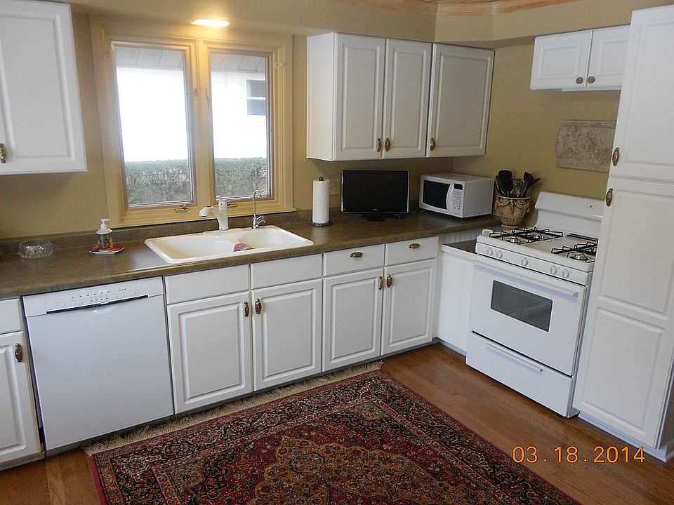 1st image of 25567 W Park St