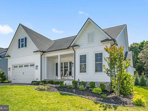 2nd image of 17 Lightning Maple Ln
