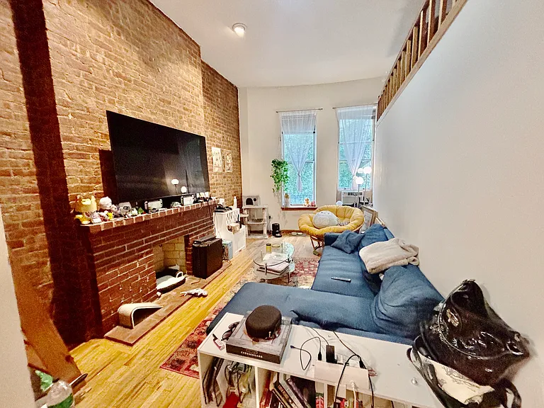 255 W 93rd St #2S — Photo 1