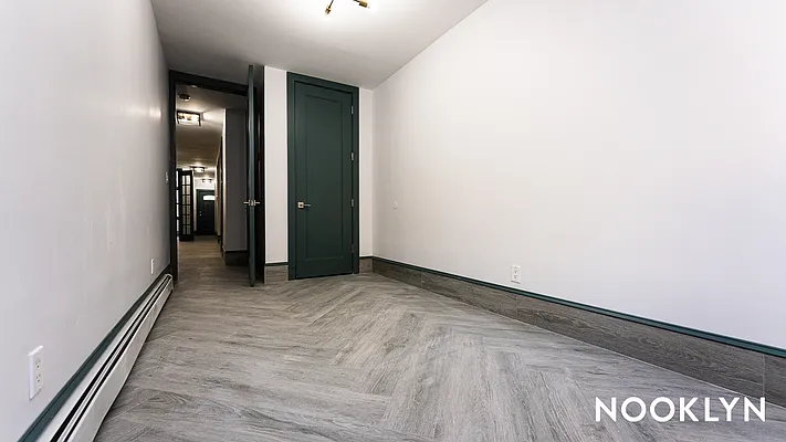 Rented by Nooklyn NYC LLC | media 24