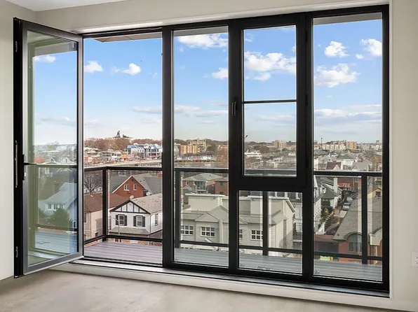 15 W End Ave #5A, Brooklyn, NY 11235
