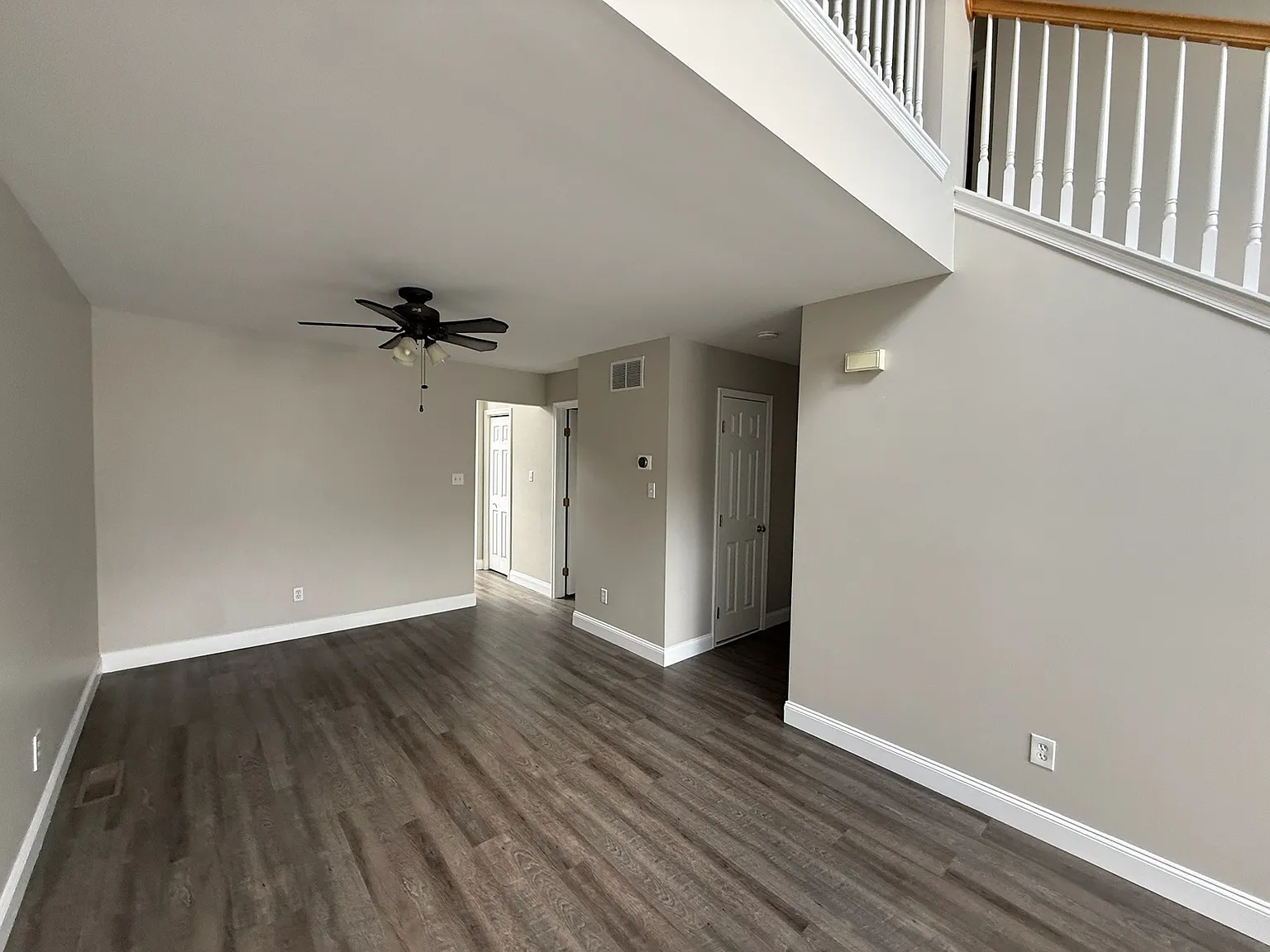 3 bed, 1715 sqft, $2,695 — Photo 3