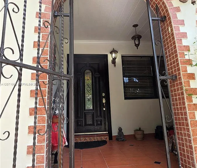 3431 SW 63rd Ave — Photo 11