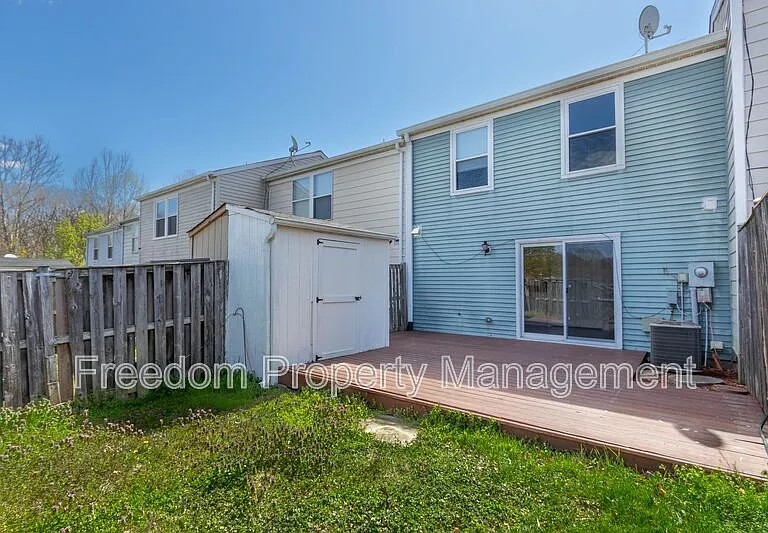 4686 Hercules Ln — Photo 22