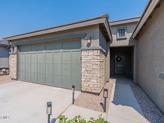2nd image of 43746 W YUCCA Lane