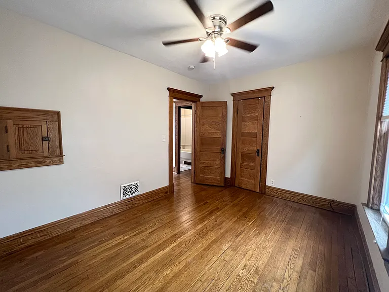 68 W Hazeltine Ave #1 — Photo 8