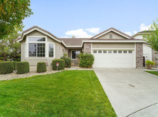 1827 Hartman Ln, Petaluma, CA 94954