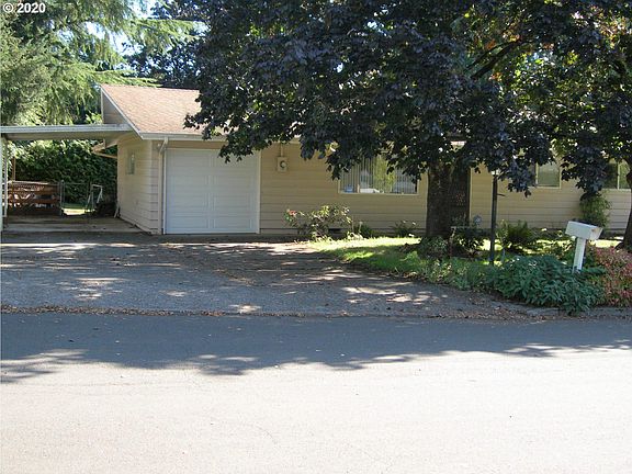 2nd image of 4719 NE 62nd Ave