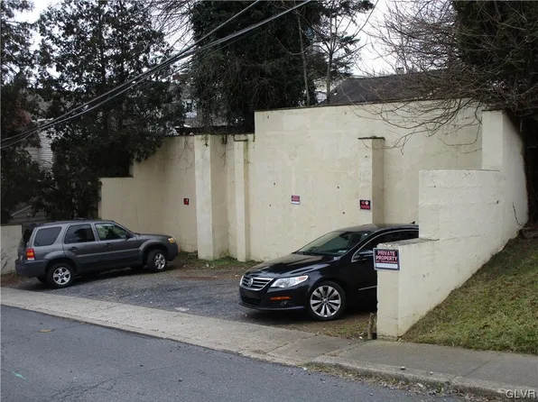 110 S Rosewood St, Easton, PA 18042