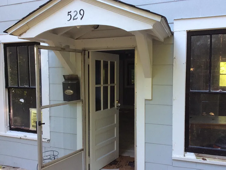 529 E Call St #A — Photo 8