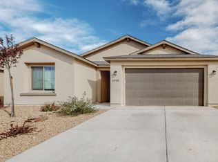6104 Motherwell Dr SE, Albuquerque, NM 87105