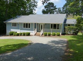 290 Country Club Dr #35, Gasburg, VA 23857