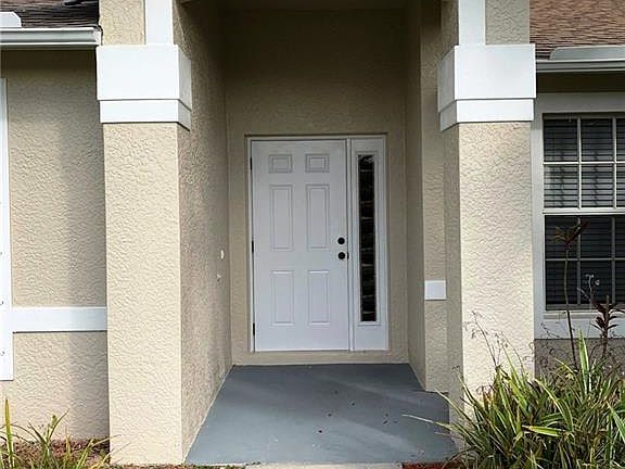 3rd image of 643 NW 28th Ter