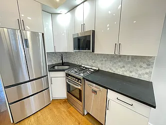 Rented by Tapiro Realty