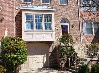 6313 Millwood Cir, Springfield, VA 22152