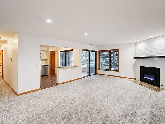2nd image of 1100 50th St Unit 2102
