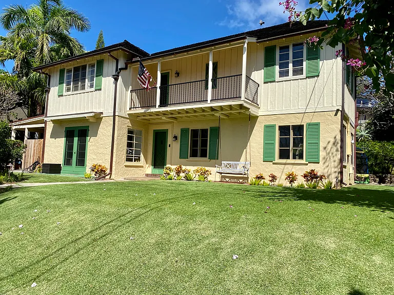 This home has 3 bedrooms and 2 baths on the 2nd story and a small cottage with full bath detached from the main living level.