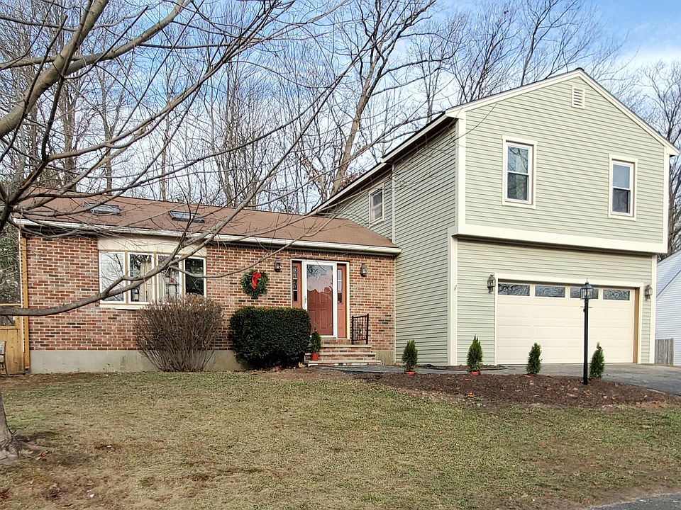 2nd image of 66 Frost Hill Rd