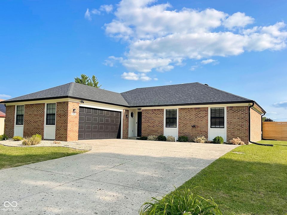 1st image of 722 Leatherwood Dr