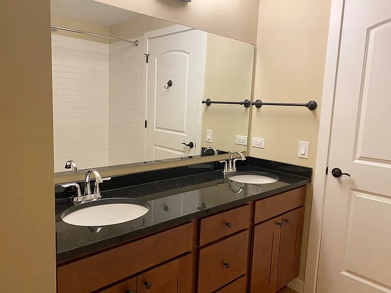Pioneer Endicott — Photo 174