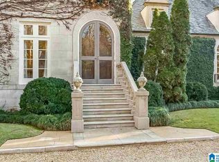 2113 Caldwell Mill Trce, Birmingham, AL 35243