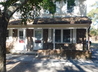 2005 Lennoxville Rd #B, Beaufort, NC 28516