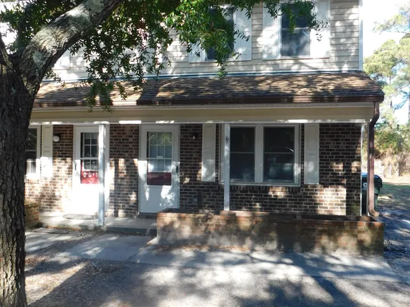 2005 Lennoxville Rd #B, Beaufort, NC 28516