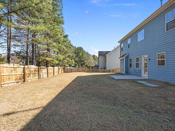 5th image of 1116 Shasta Daisy Dr