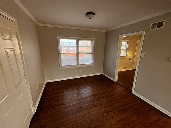 5th image of 1306 Randall Dr