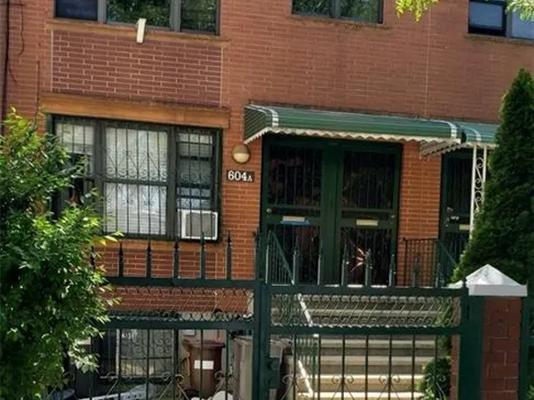 604A Kosciuszko St, Brooklyn, NY 11221
