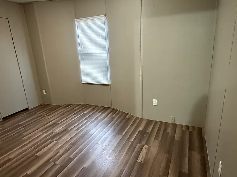 9801 Elderberry Trl — Photo 22