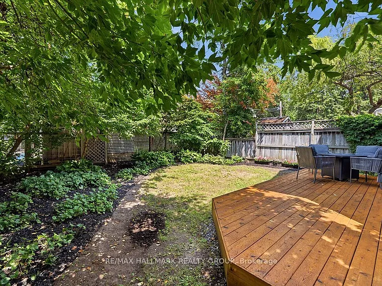 23 Newton St — Photo 46