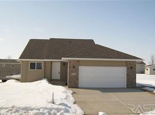 2905 N Pampas Grass Unkn, Sioux Falls, SD 57107