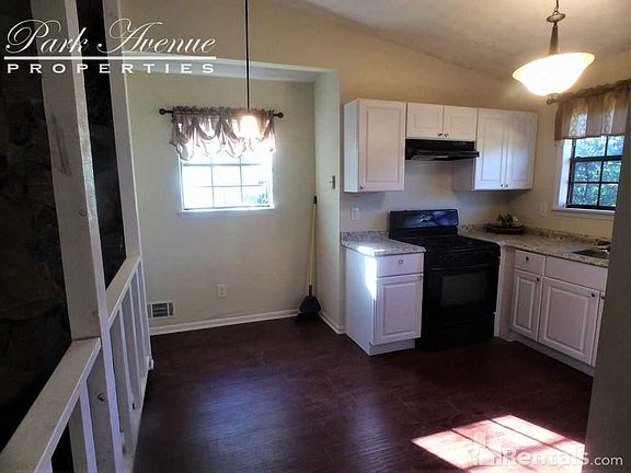 5th image of 7131 Riverhill Dr