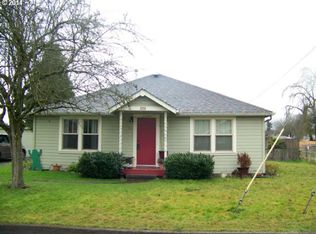 2225 G St, Springfield, OR 97477