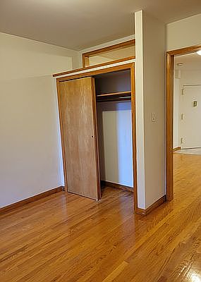 3rd image of 154 Mott St APT 3C