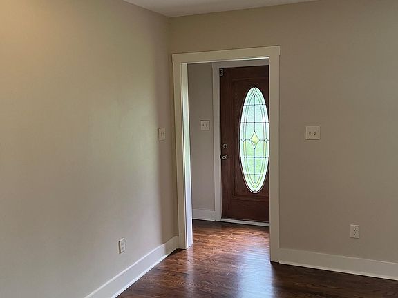 2nd image of 3127 Spottswood Ave