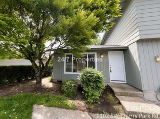 1102 SW Cherry Park Rd, Troutdale, OR 97060