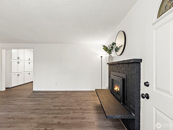 5th image of 14801 73rd Avenue E